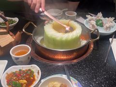 -得意咚瓜·顺德鱼生·冬瓜火锅(深圳首店)