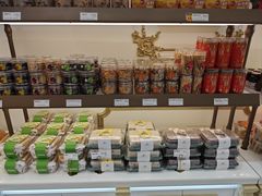 -85度C(生甜甜圈研究工坊·上海松江人民北路店)