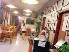 -老鼎万春卤菜(五代传承创始老店)