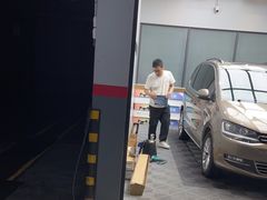 -哈贝卡汽车服务连锁(高新二路店)