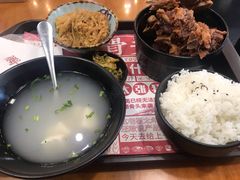 -犟骨头排骨饭(回龙观龙禧店)