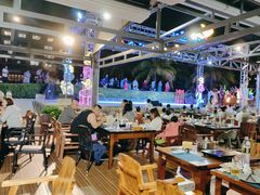 -渔家火锅·海鲜自助餐·演艺(亚龙湾天域酒店)