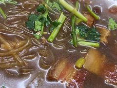 -闯关东东北农家菜(崂山石老人店)