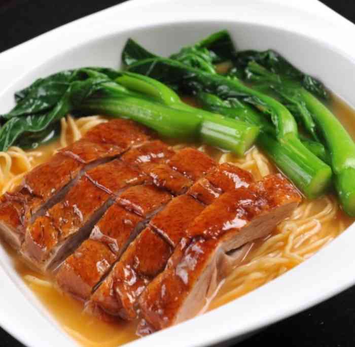 盛氏广东烧鸭饭烧鸭面(剑桥公社店)-"礼拜天闲来没事儿,到饭点了去打