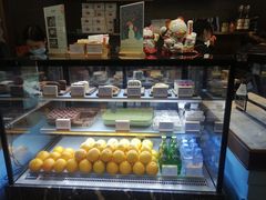 面包甜点陈列柜-及咖啡GatherCoffee(华申大厦店)
