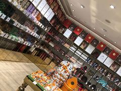 -VENCHI 闻绮(北京国贸商城店)