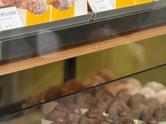 -85度C(生甜甜圈研究工坊·上海局门店)