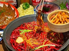 -巴卤社老火锅(财富店)