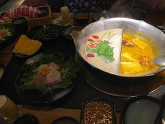 -湊湊火锅·茶憩(恒隆广场店)