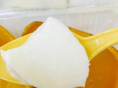 -志龙皇冠吃货椰子铺