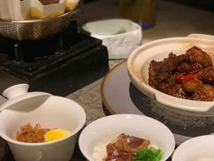 -穹六人间 people 6(岳阳路店)
