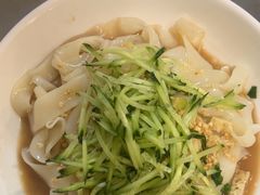 -汗腾格里·风味餐厅(新疆驻京办店)