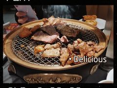 -山焱·炭火自助烤肉(周浦万达店)