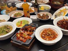 -洛东土菜馆(建国北路店)