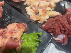 -啊美丽炭火烤肉(滑翔一店)