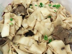 -壹阁胡羊焖饼(特色小吃街店)