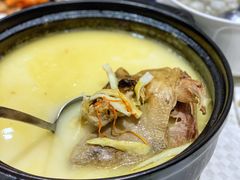 扁尖老鸭汤-望乡楼上海菜(日月光店)