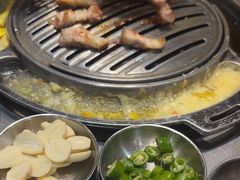 -GOGIYA·咕叽吖韩国传统烤肉店(东方新天地店)