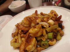 宫爆虾球-北平小馆·烤鸭·家常菜(磨房北里店)