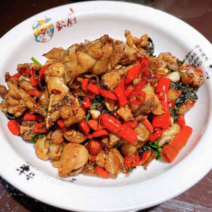 彭厨(马鞍池店)-"推荐榜单上的菜都还蛮好吃的 特别是辣的 .