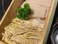 峨眉山雪花笋-盡膳口福跷脚牛肉火锅(合生汇购物中心店)