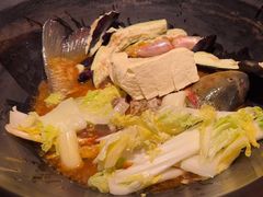 -鱼窝棚柴火铁锅炖(富山屯店)