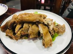 关中烧鸡-天下第一面(大雁塔北广场店)