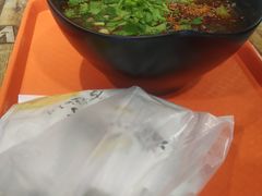 -第5大道精品休闲购物广场