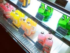 -钟书阁(群光广场店)