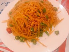 -闯关东东北农家菜(崂山石老人店)