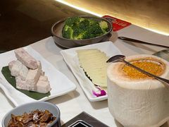 -喃喃椰·糟粕醋·椰子鸡火锅(七堡花园店)