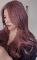 -MODEL'S HAIR