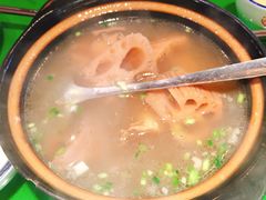 筒子骨炖藕-大碗厨(东风路店)