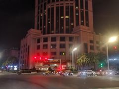 -茂名熹龙国际大酒店(人民广场高铁站店)