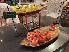 -咖啡苑自助餐厅·中国大饭店