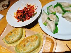 -关东小磨东北菜(上海长风大悦城店)