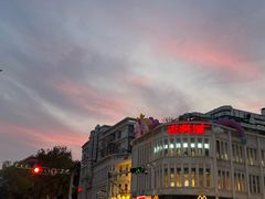 -龙治汉堡(中华城店)