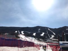 -鳌山滑雪度假区