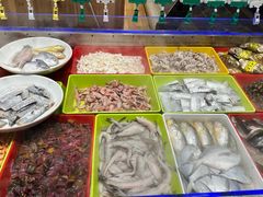 -头上红煨盐鸡·非遗院子餐厅