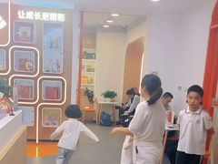-昂立青少儿成长中心(普陀中环百联校区)