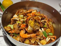 -七欣天香辣蟹火锅(闵行浦江欢乐颂店)