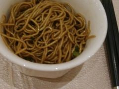 -南京悦客假日酒店
