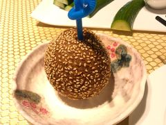 草原酸奶麻团-巴扎美食·新疆菜·西域歌舞表演餐厅(新疆大厦店)