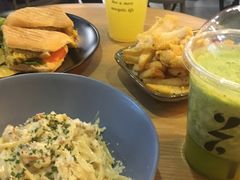 奶油培根意面-HELLO 27 意面·沙拉·帕尼尼