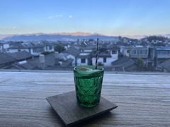 -大碗岛咖啡·苍山绝美窗景(大理古城步行街七年品牌店)