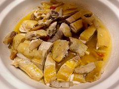 电饭煲焗清香土鸡-炳胜公馆(珠江新城店)