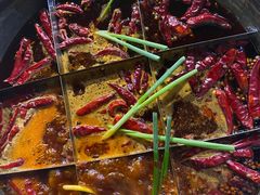 -正贰捌经重庆老火锅(建设路店)