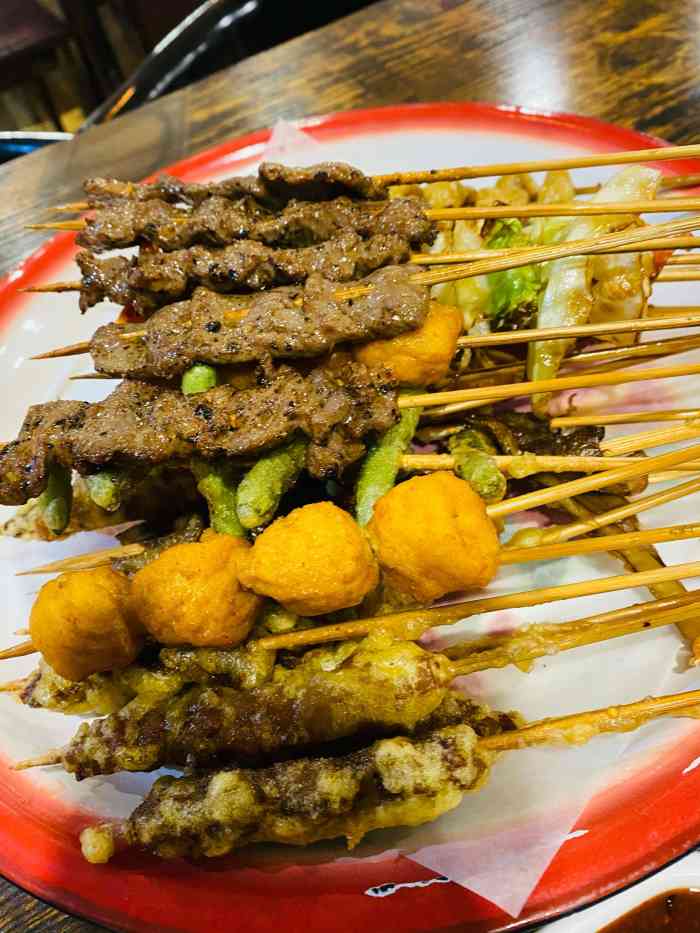 上上签秘制炸串电烤串(中央大街店)-"之前在dy看到老板发的视频,好像