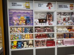 -泡泡玛特POPMART(万达店)