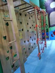 -星岛乐园(爱琴海购物公园店)